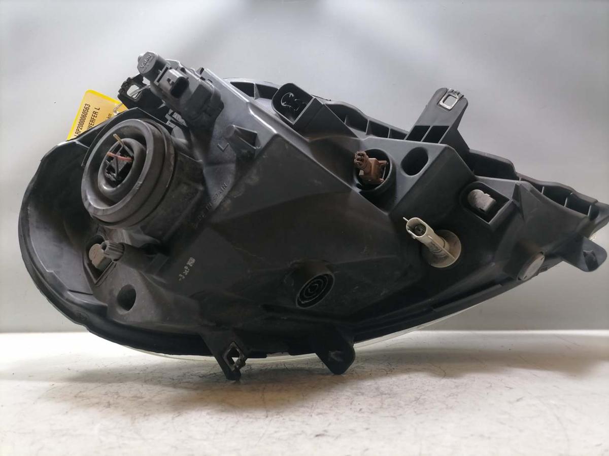 Renault Trafic 2 original Scheinwerfer vorn links Halogen Facelift Bj.2008